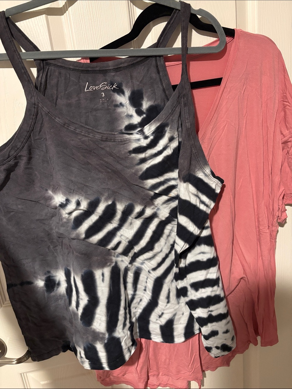 Lovesick Black & White Tie-Dye Tank Top and Time and true bundle